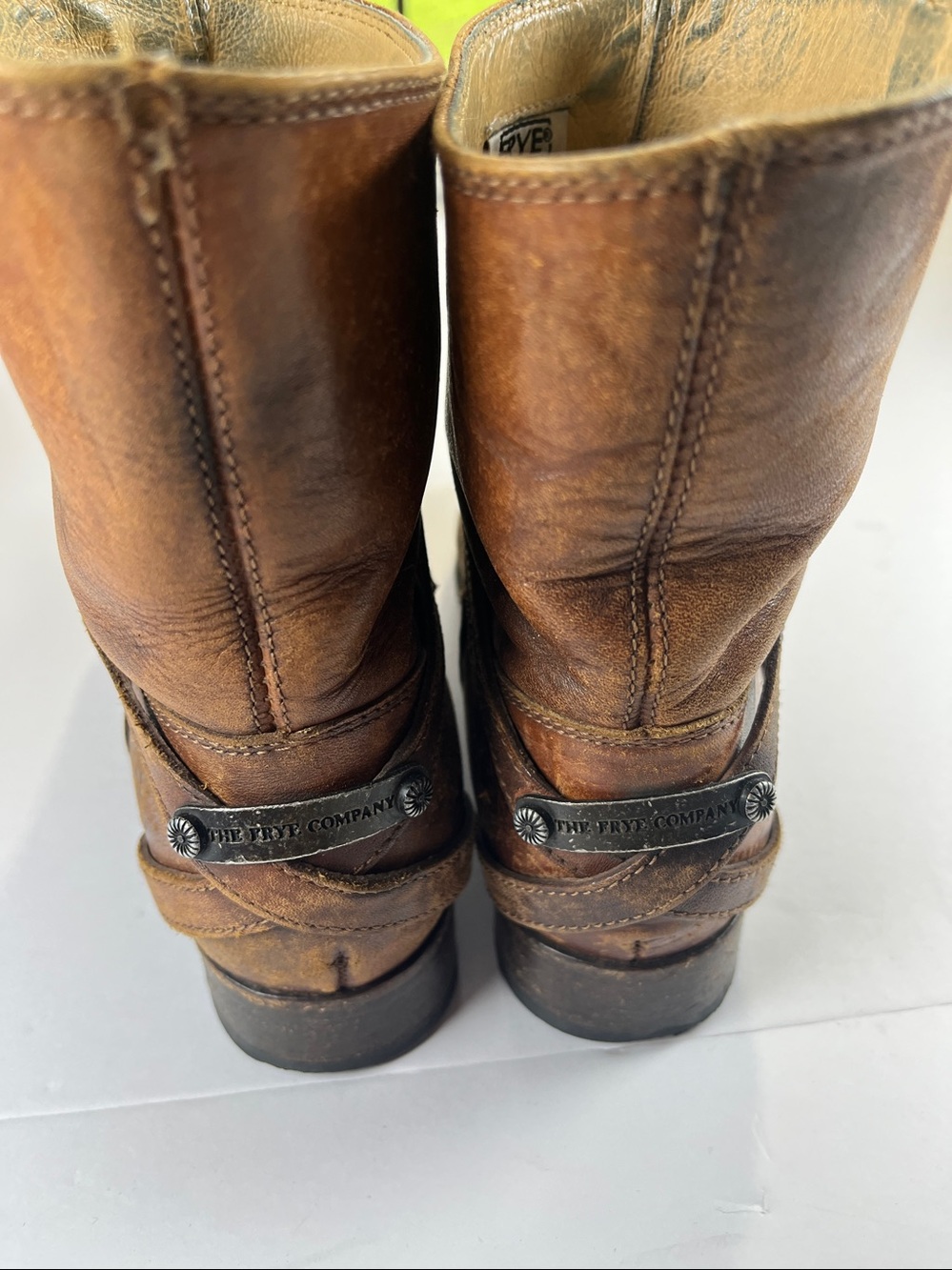 Frye Womens Brown Leather Short Boots Sz 8.5B - Picture 2 of 8